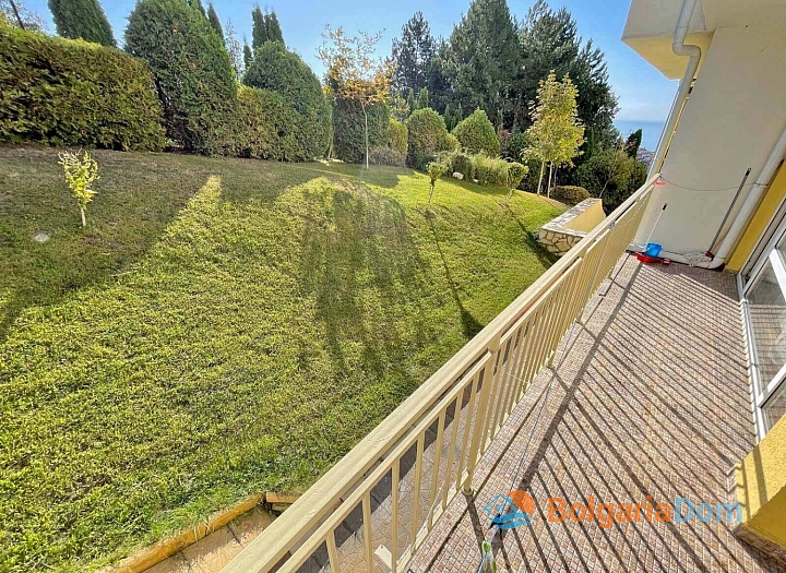 Spacious apartment in a large family complex. Photo 10