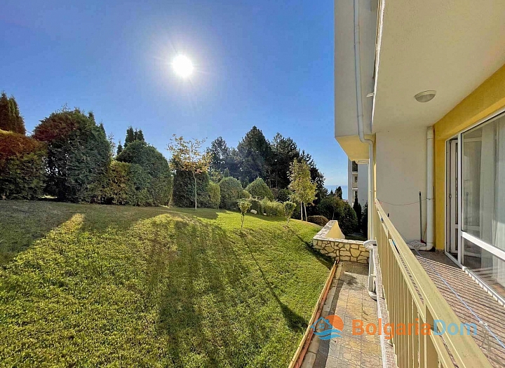 Spacious apartment in a large family complex. Photo 12