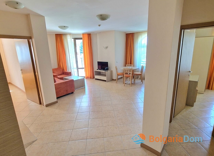 Spacious apartment in a large complex. Photo 14