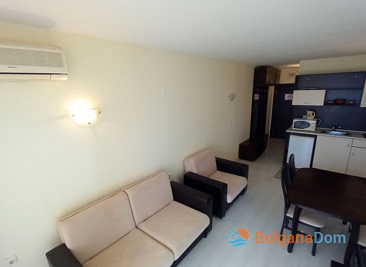 Отличная студия в центре Солнечного берега . Фото 2