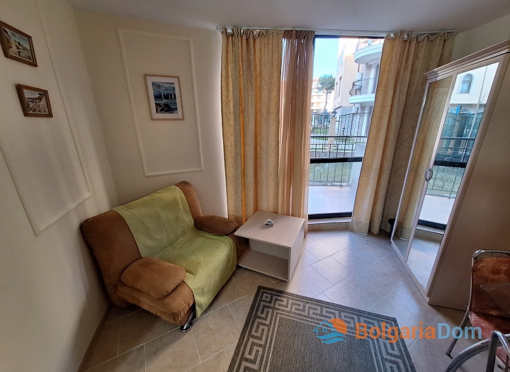 Простора студія з чудовою локацією. Фото 11