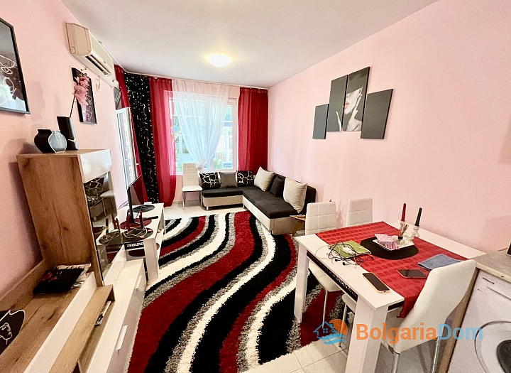 Small two-room apartment close to the center. Photo 2