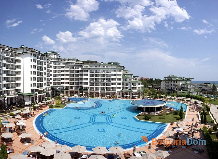 Excellent apartment with sea view in Emerald Ravda complex. Photo 18