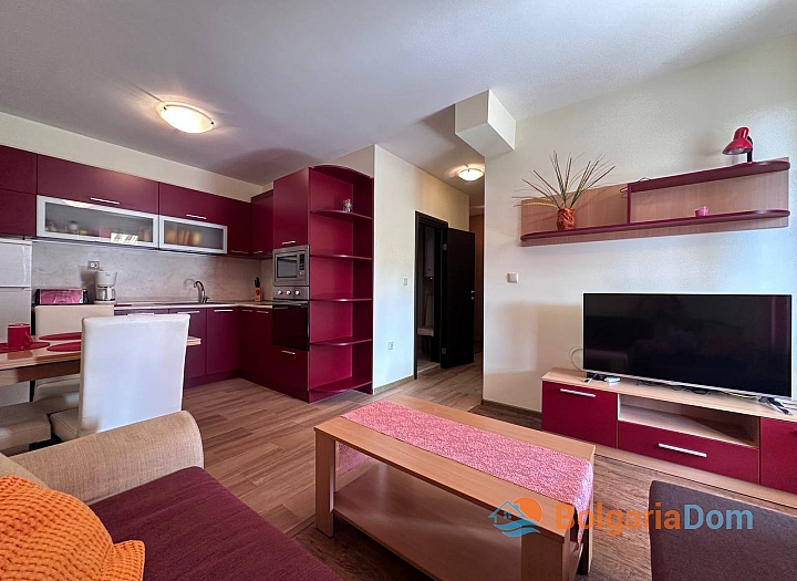 Schöne Wohnung 50 Meter vom Meer entfernt in einem Haus ohne Wartungsgebühr. Foto 2