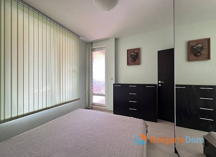 Schöne Wohnung 50 Meter vom Meer entfernt in einem Haus ohne Wartungsgebühr. Foto 5