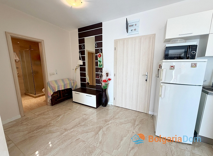 Große Wohnung mit Meerblick in erster Reihe. Foto 9