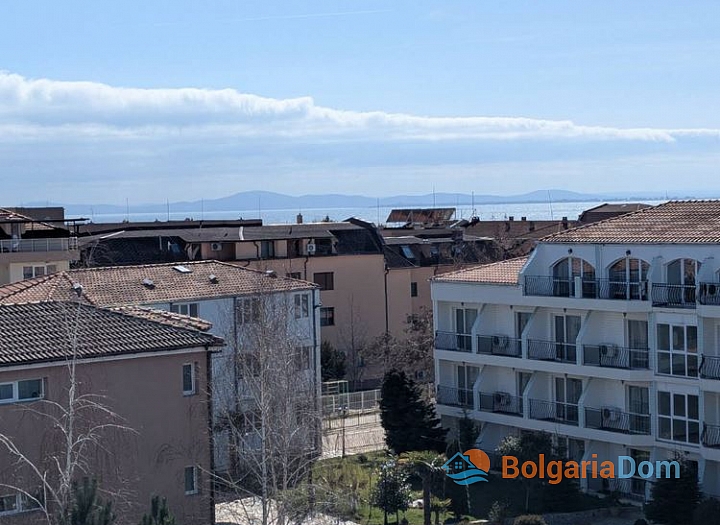 Przestronny apartament z widokiem na basen w kompleksie rodzinnym w Nesebyrze. Zdjęcie 6 Przestronny apartament z widokiem na basen w kompleksie rodzinnym w Nesebyrze. Zdjęcie 6