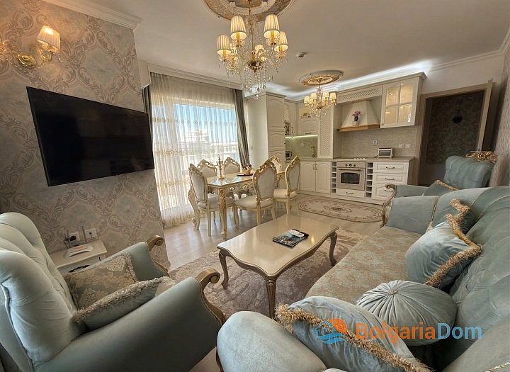 Роскошный трехкомнатный апартамент в элитном комплексе . Фото 1