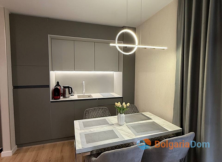 Luxuriöses Apartment in einer Luxusanlage an der Küste. Foto 4 Luxuriöses Apartment in einer Luxusanlage an der Küste. Foto 4