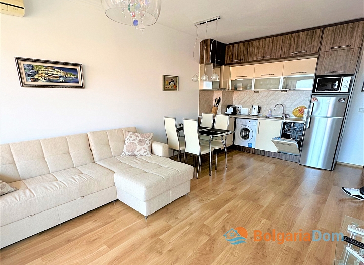 Apartmán s výhledem na moře v první linii ve Sveti Vlas. Foto 11