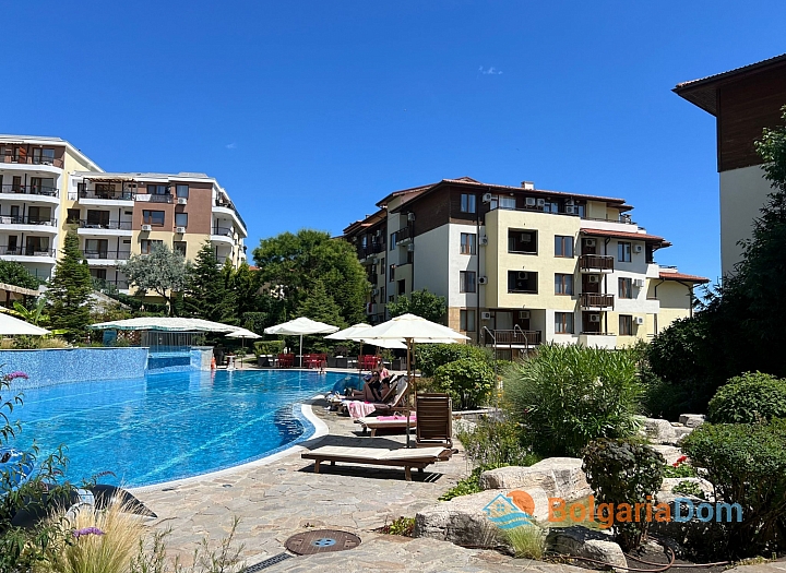 Квартира с видом на бассейн в шикарном комплексе на первой линии. Фото 5 Квартира с видом на бассейн в шикарном комплексе на первой линии. Фото 5