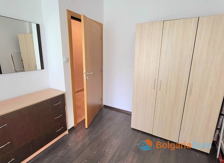 Dvoupokojový apartmán v pěší vzdálenosti od moře. Foto 17