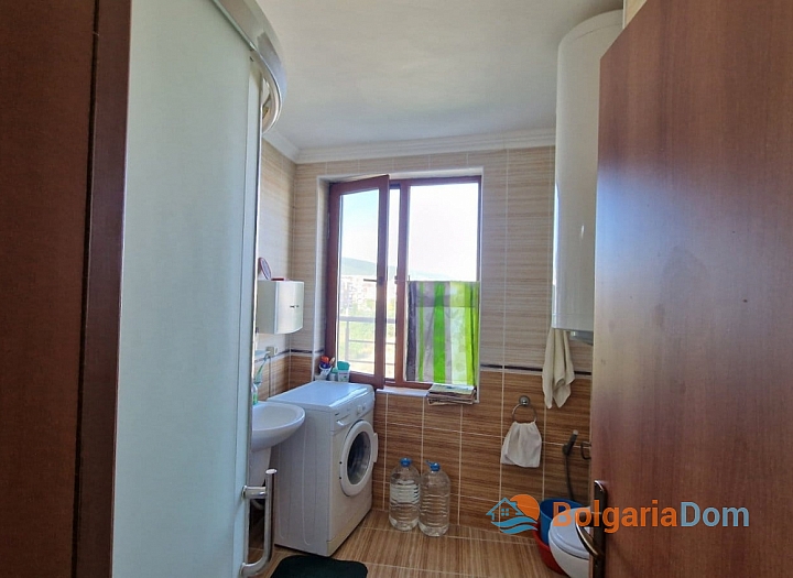 Large two-room apartment 300 meters from the sea. Photo 9