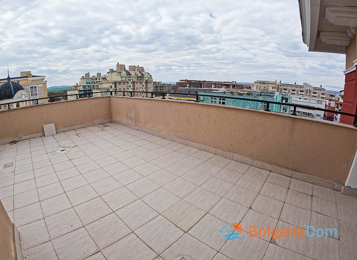 Two-room apartment in a beautiful complex. Photo 11