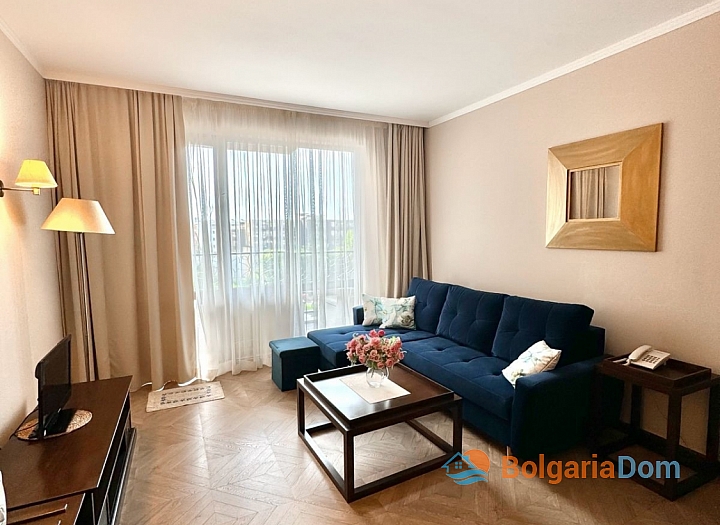Dvoupokojový apartmán v luxusním komplexu u moře. Foto 6