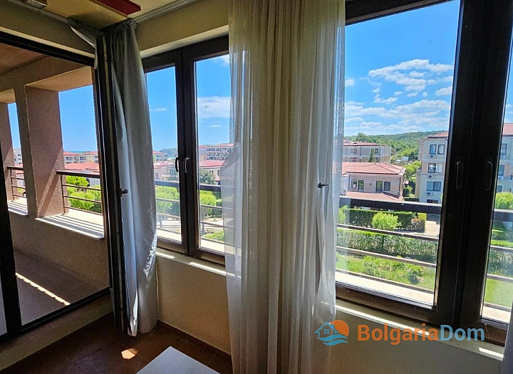 Krásný apartmán na první pobřeží v luxusním komplexu. Foto 8