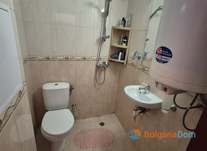 Dvoupokojový krásný apartmán na nejlepším místě ve Sveti Vlas. Foto 11
