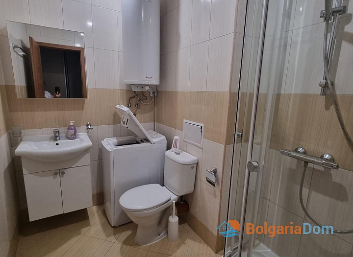 Beautiful two-room apartment in a large complex in installments. Photo 11