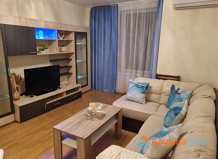 Beautiful two-room apartment in a large complex in installments. Photo 12