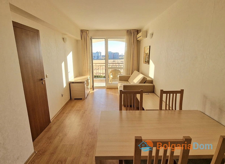 Doskonały apartament z widokiem na basen 100 metrów od morza. Zdjęcie 14