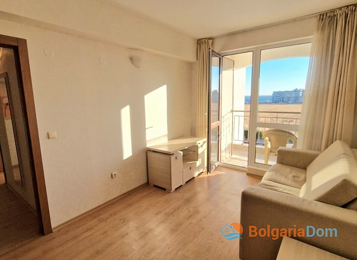 Doskonały apartament z widokiem na basen 100 metrów od morza. Zdjęcie 15