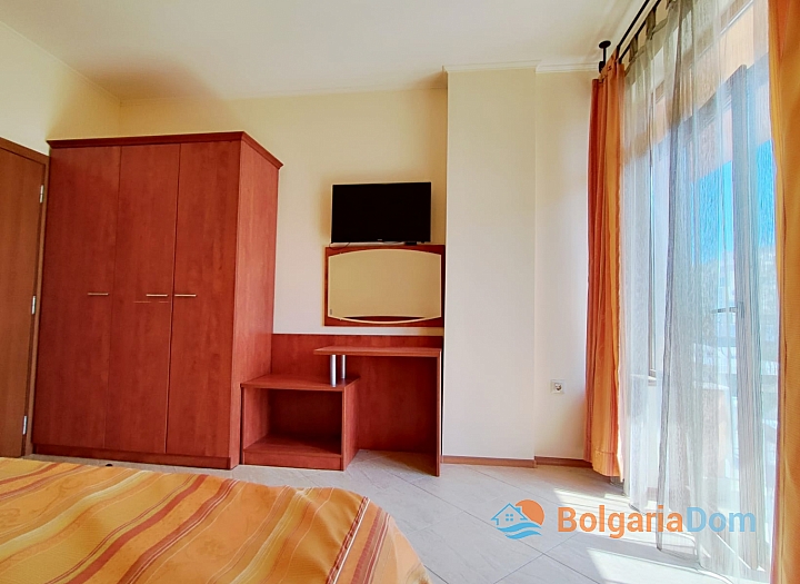 Two-room apartment 200 meters from the beach. Photo 13