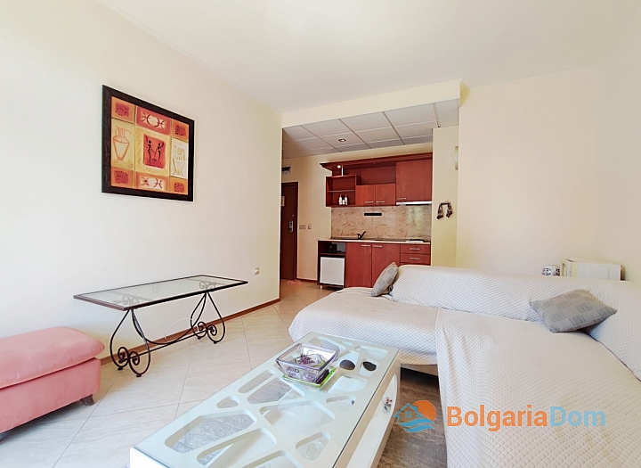 Two-room apartment 200 meters from the beach. Photo 3