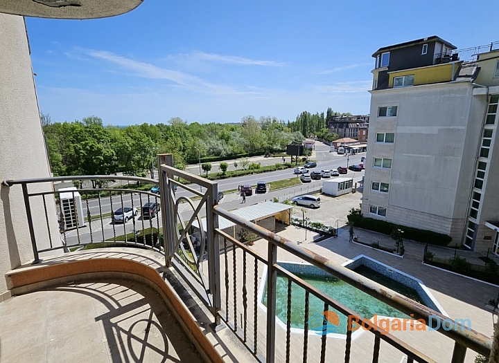 Two-room apartment near the beach Cacao beach. Photo 12