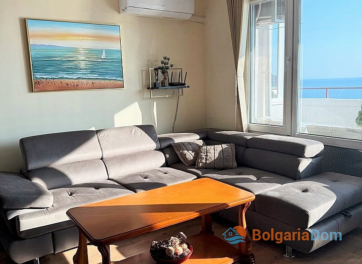 Przestronny, trzypokojowy apartament z pięknym widokiem na morze. Zdjęcie 6