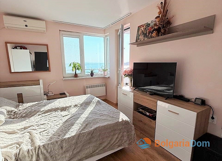Przestronny, trzypokojowy apartament z pięknym widokiem na morze. Zdjęcie 7