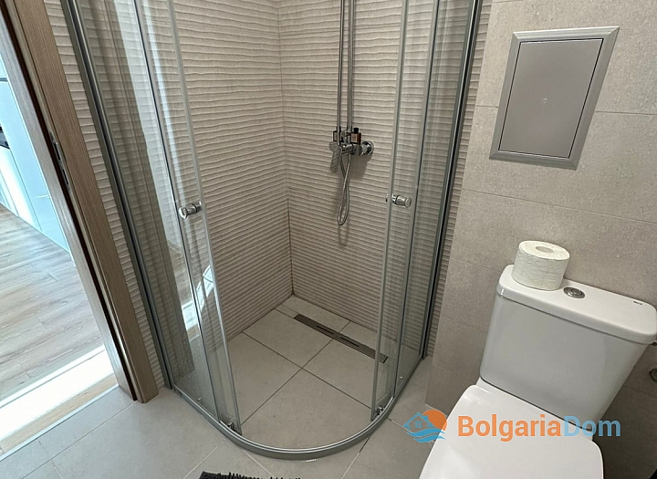Stylowy apartament w pięknym kompleksie 200 metrów od morza. Zdjęcie 18