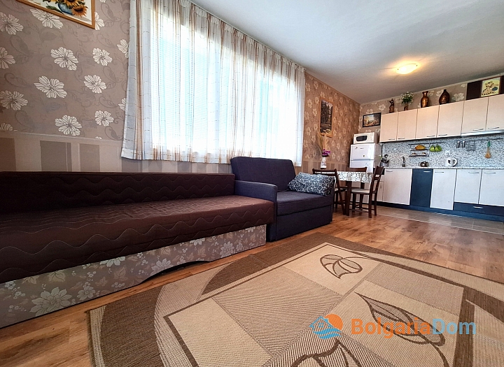 Excellent large studio in a luxury complex in Ravda. Photo 17