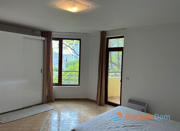 Třípokojový apartmán ve Sveti Vlas. Foto 6