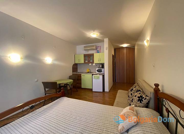Large studio 100 meters from the sea. Photo 3