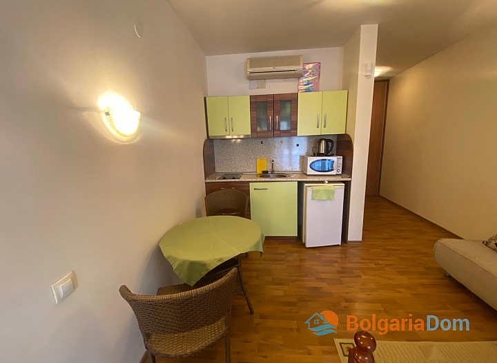 Large studio 100 meters from the sea. Photo 5