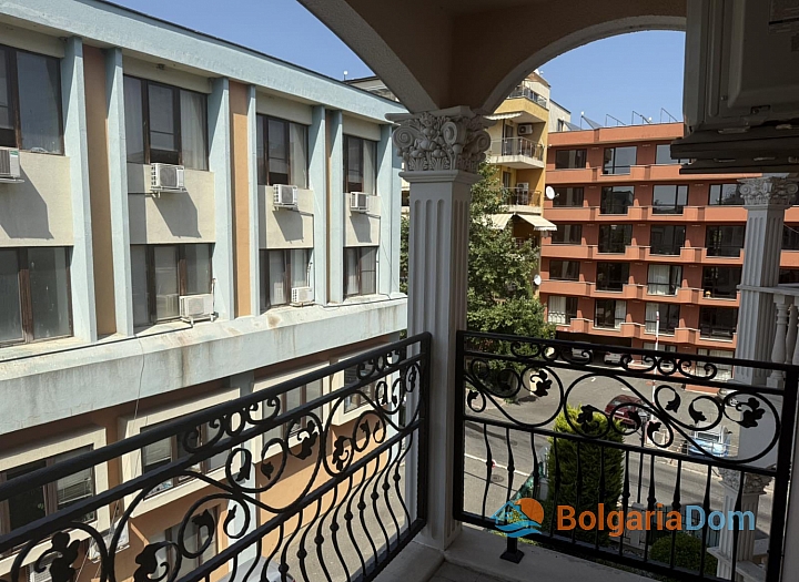 Two-room apartment on the first coastline in Nessebar. Photo 10