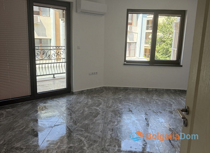 Two-room apartment on the first coastline in Nessebar. Photo 3