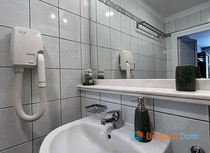 Уютная студию  у моря в комплексе Sol e Mar. Фото 8