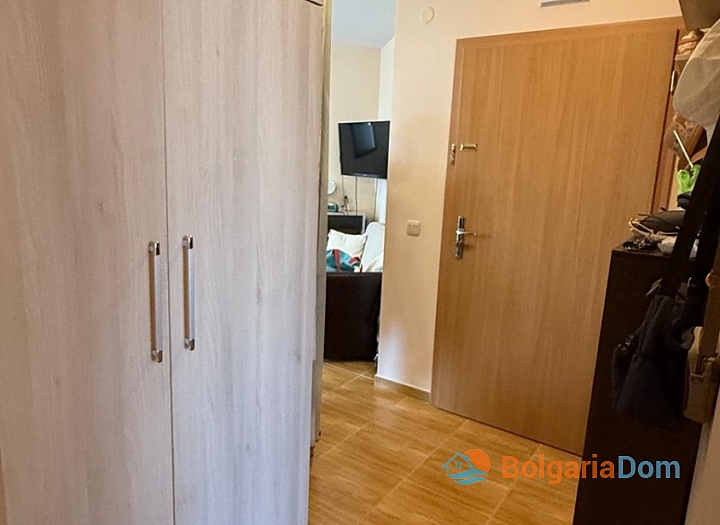 Квартира с красивым видом в 100 метрах от моря. Фото 11