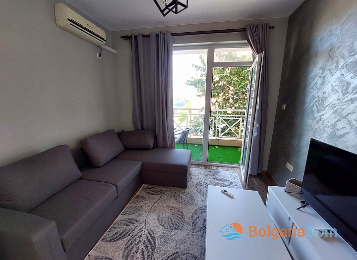 Stylish studio in a large family complex on the coast. Photo 4