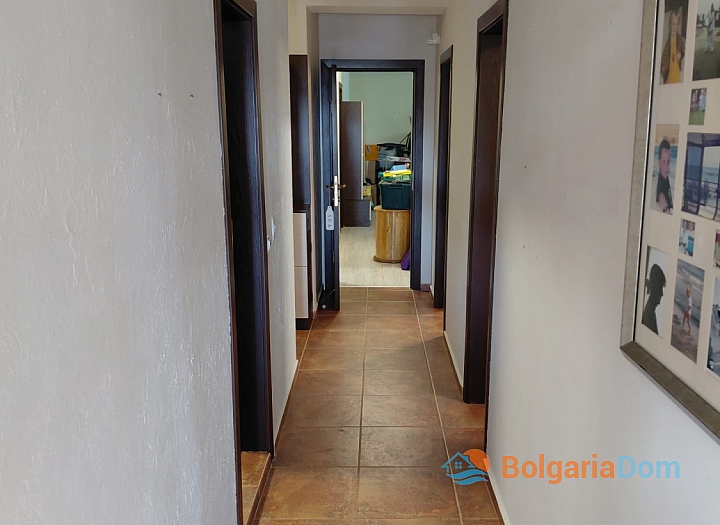 Große Wohnung mit Meerblick in Sveti Vlas. Foto 14