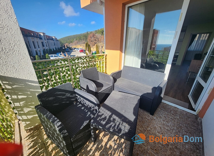 Dvoupokojový apartmán s výhledem na moře ve Sveti Vlas. Foto 11