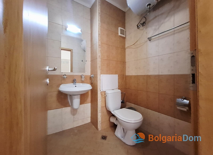Zwei-Zimmer-Wohnung mit herrlichem Blick auf die Pools in einem Luxuskomplex. Foto 12