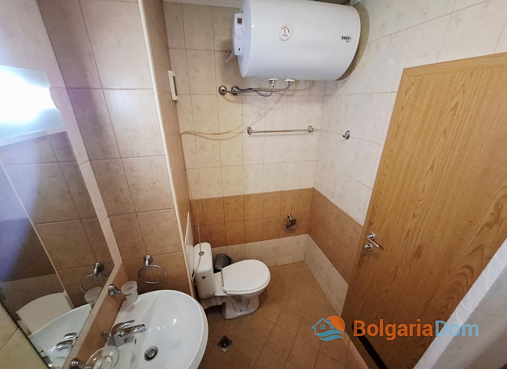 Zwei-Zimmer-Wohnung mit herrlichem Blick auf die Pools in einem Luxuskomplex. Foto 14
