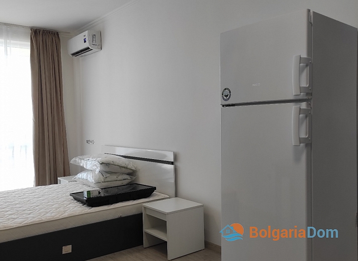 Studio s výhledem na moře v krásném komplexu ve Sveti Vlas. Foto 12