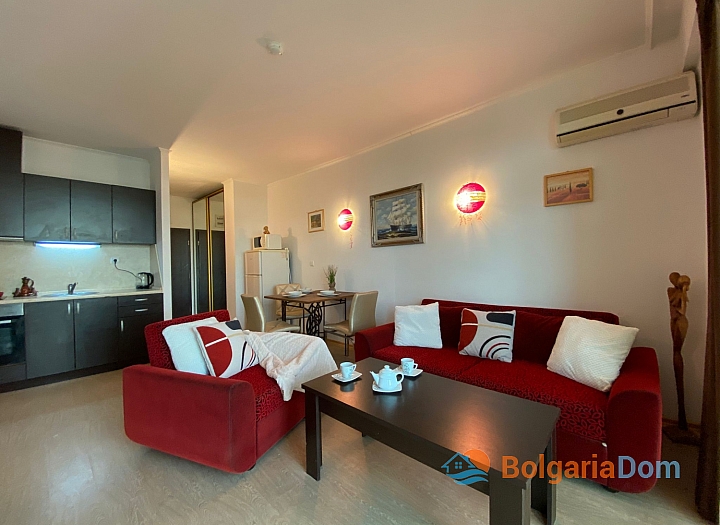 Przestronne dwupokojowe mieszkanie 200 metrów od morza. Zdjęcie 19