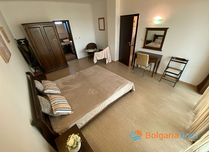 Просторная двухкомнатная квартира в 200 метрах от моря . Фото 22 Просторная двухкомнатная квартира в 200 метрах от моря . Фото 22