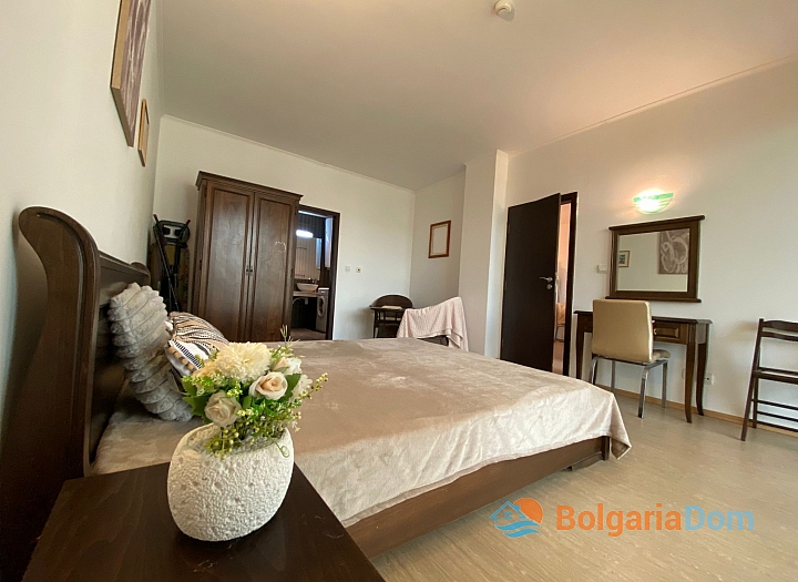 Przestronne dwupokojowe mieszkanie 200 metrów od morza. Zdjęcie 23