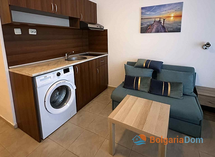 Большая студия на побережье в пешей доступности к морю. Фото 3 Большая студия на побережье в пешей доступности к морю. Фото 3