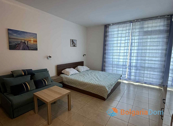 Большая студия на побережье в пешей доступности к морю. Фото 2 Большая студия на побережье в пешей доступности к морю. Фото 2